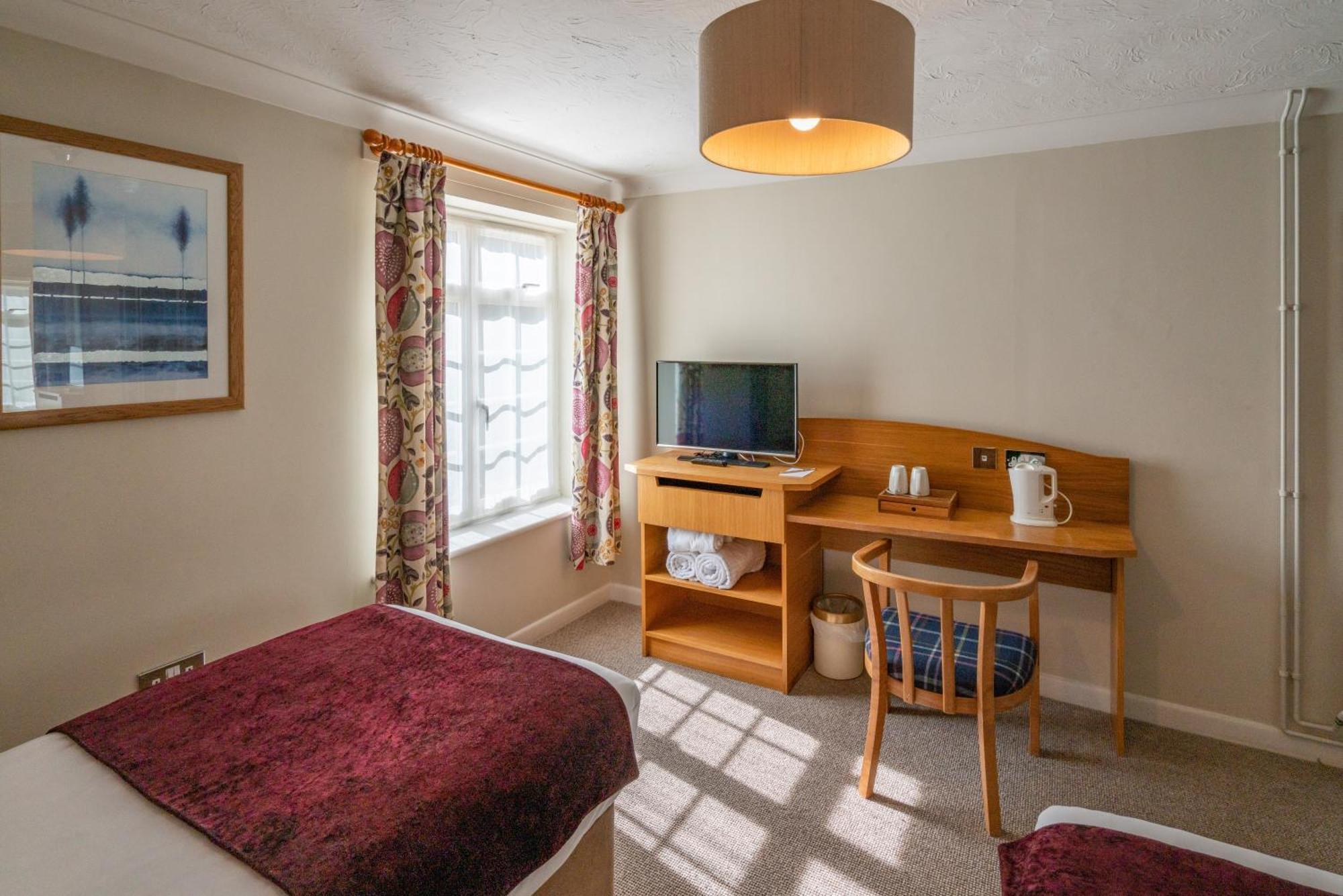Hotel Avon Causeway