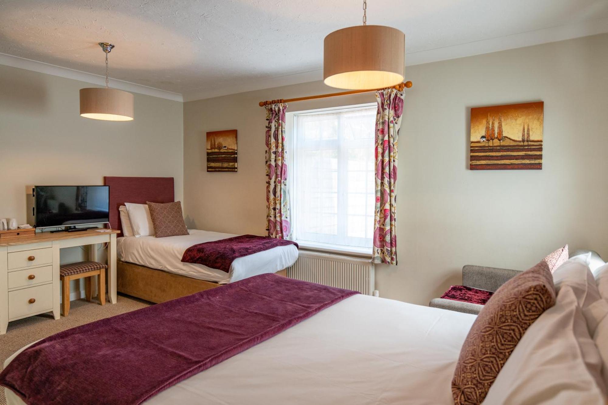 Avon Causeway 4* Christchurch (Dorset)